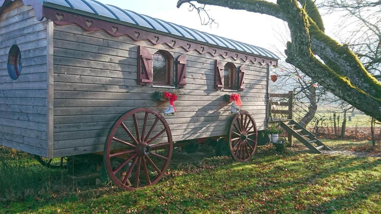 Roulotte Le Temps De Rever Bed and Breakfast Saint-Michel-sur-Meurthe Exterior foto